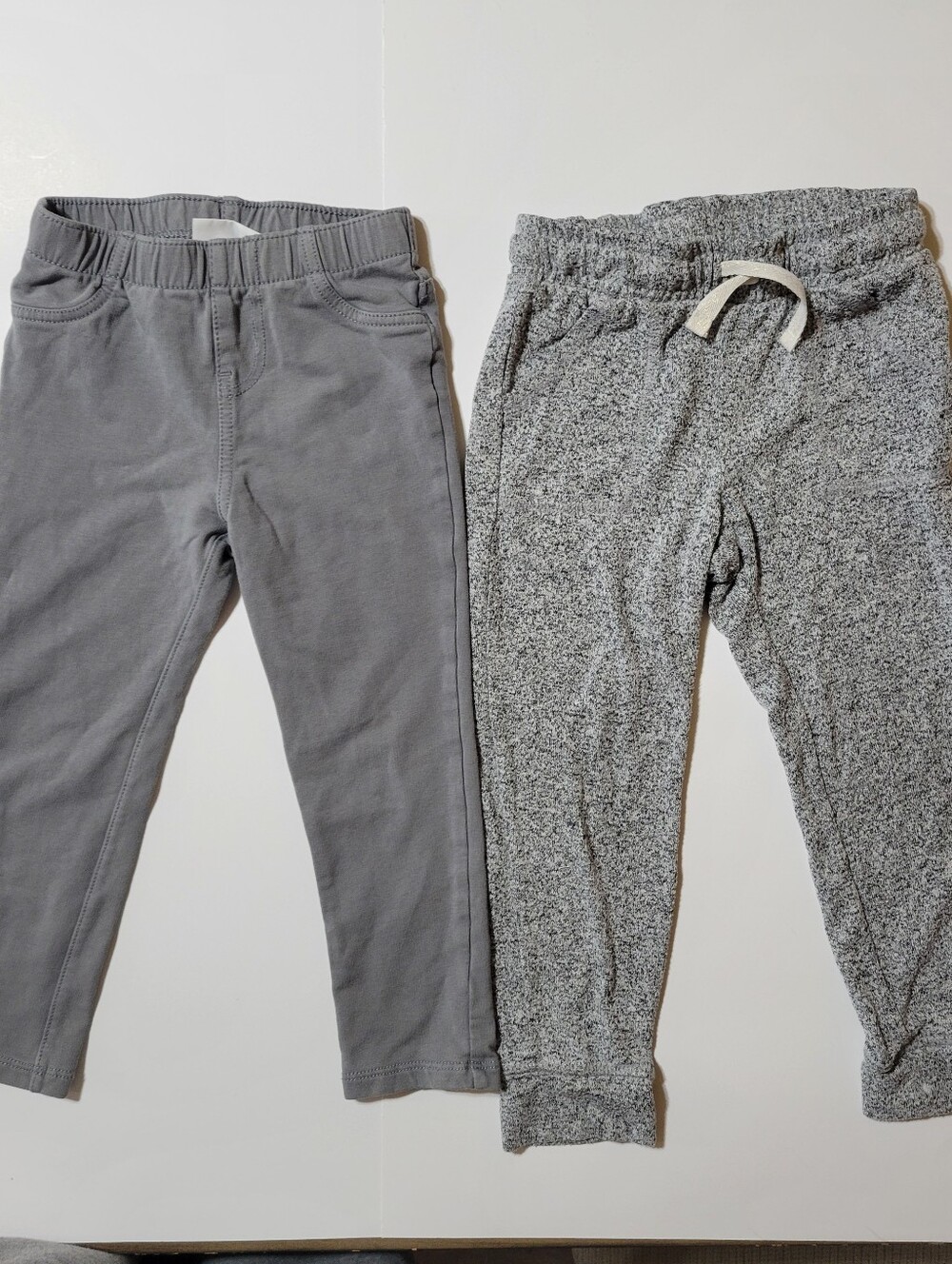 Toddler Girls Pants Lot Size 3T Gray Jeggings & Jogger Sweatpants Cat & Jack